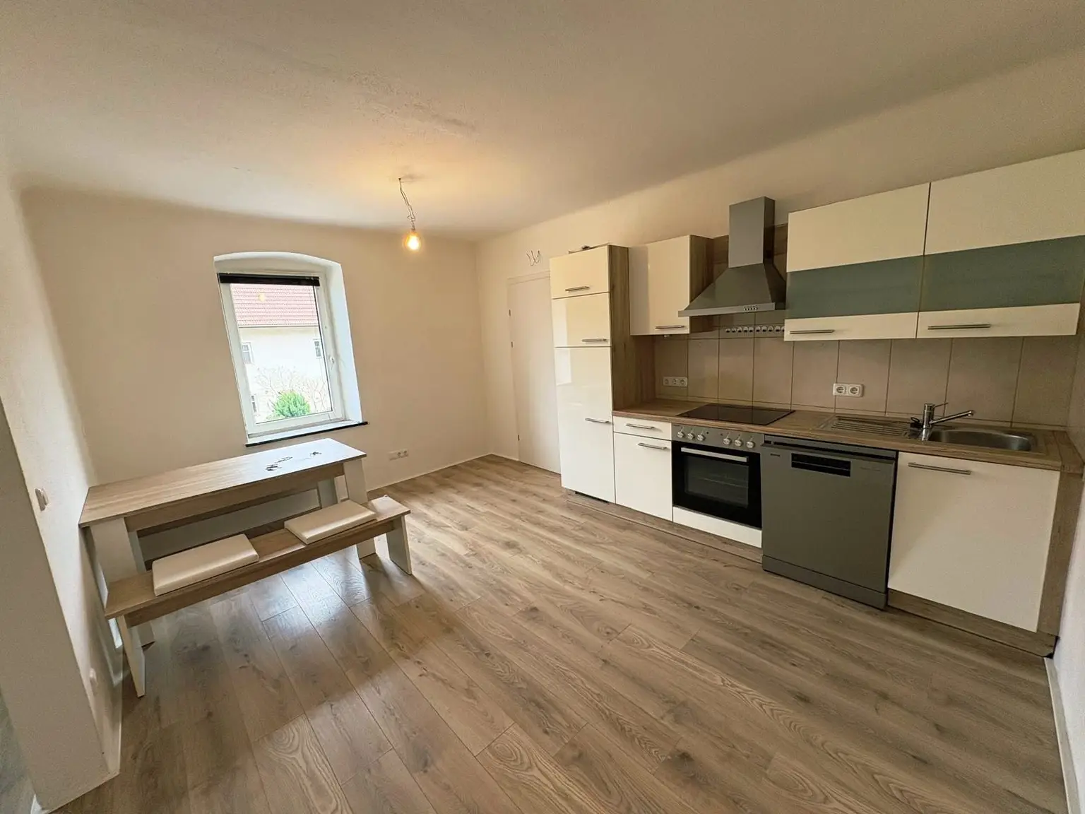 Gemütliche 3 Zimmerwohnung mit Balkon und Gartenbenutzung in Kremsmünster