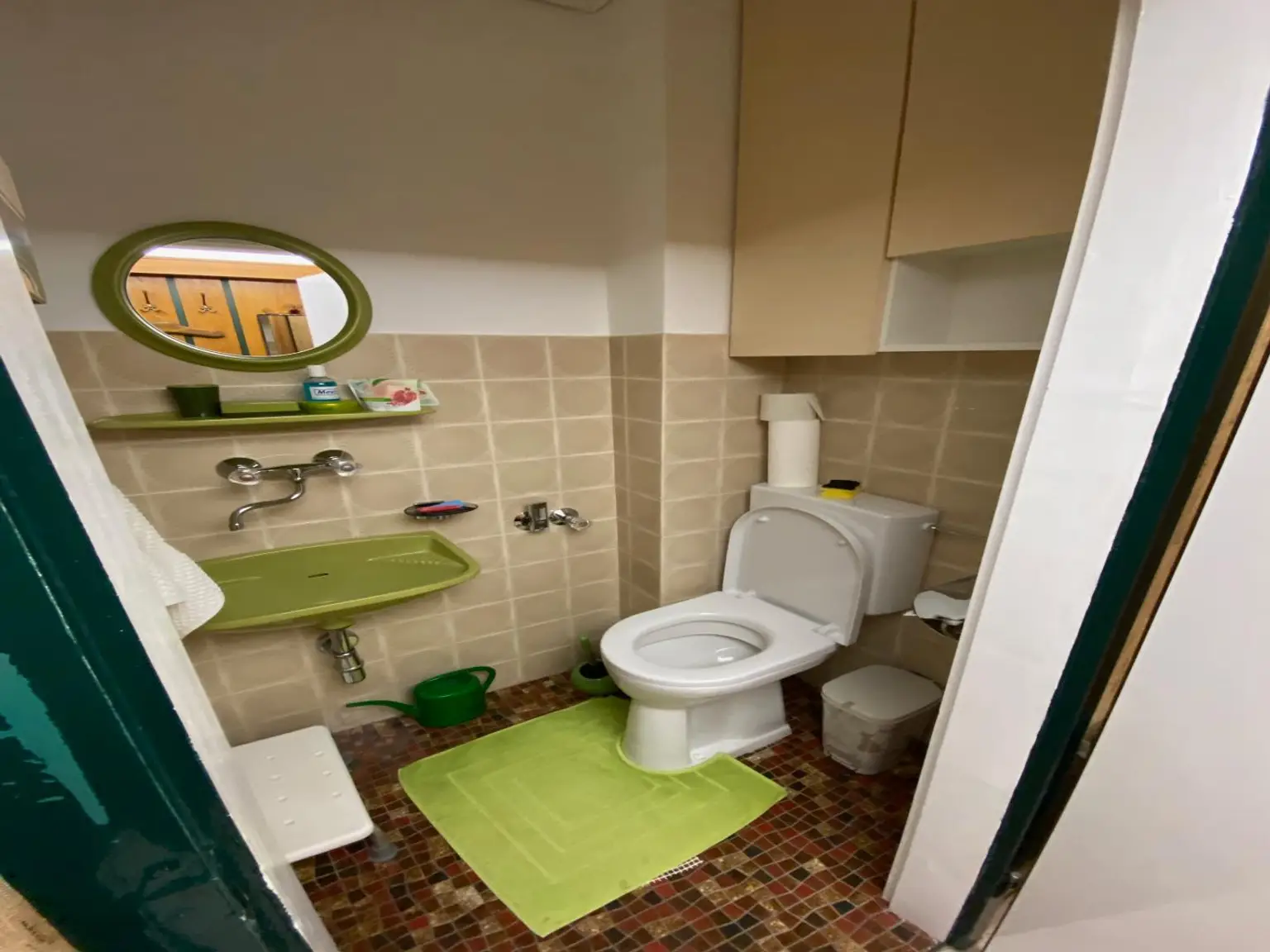 Gut aufgeteilte 4-Zimmer-Wohnung mit Balkon; barrierefreier Zugang vorhanden!