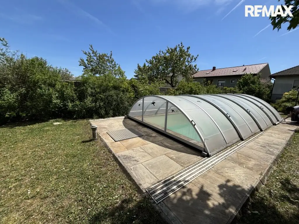 Charmanter Bungalow mit 3 Zimmern im idyllischen Illmitz auf 992 m² Eigengrund!