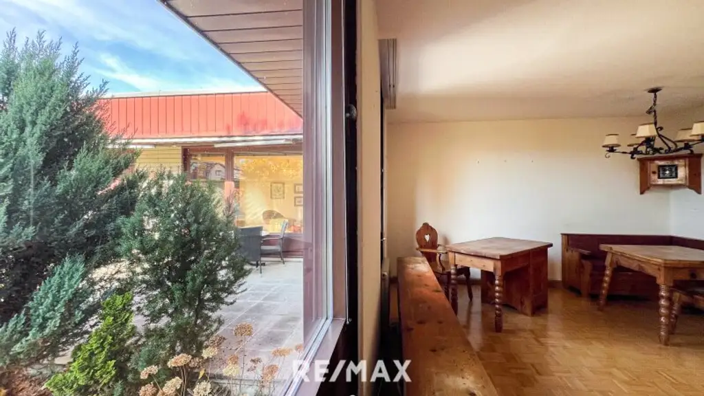 Bungalow - 4-Zimmer mit Pool und Sauna sowie privater Garten