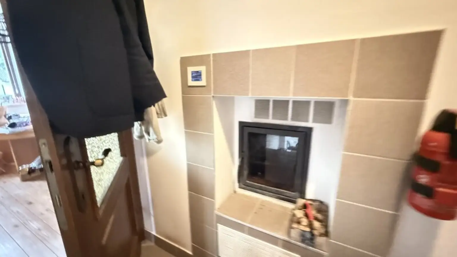 Einfamilienhaus mit Sauna uvm. auf Pachtgrundstück (verlängerbar) in Steinbrunn mit Zugang zum Badeteich!