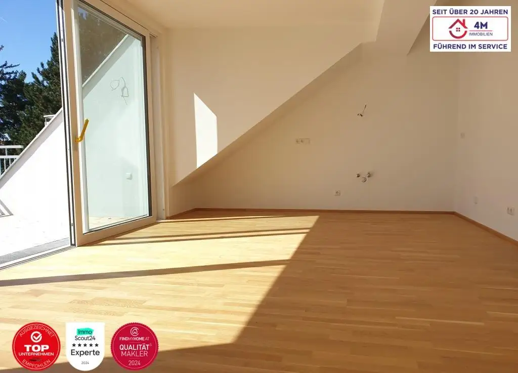 Moderne 3er-WG im Dachgeschoss mit Terrasse in Meidling