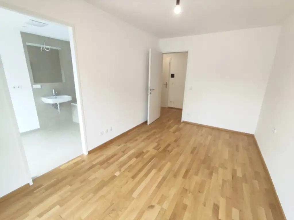 Modern wohnen in Meidling! Neubau 2-Zimmer-Erstbezug mit Balkon im 5. Liftstock - Top61