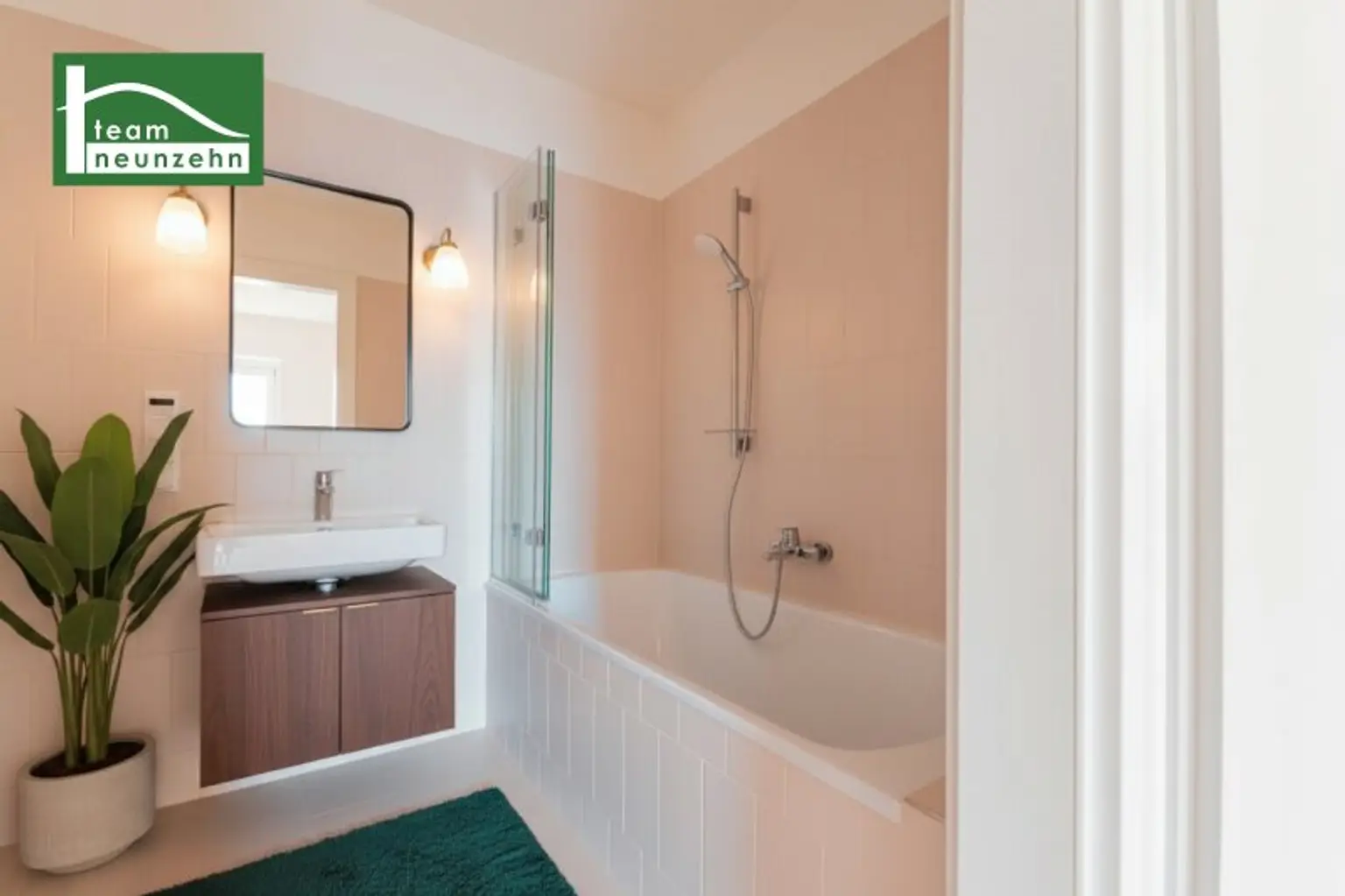 „Hirschfeld – Naturnah wohnen“ – Niedrig-Energie-Standard-Neubau in begehrter Grün-Ruhelage