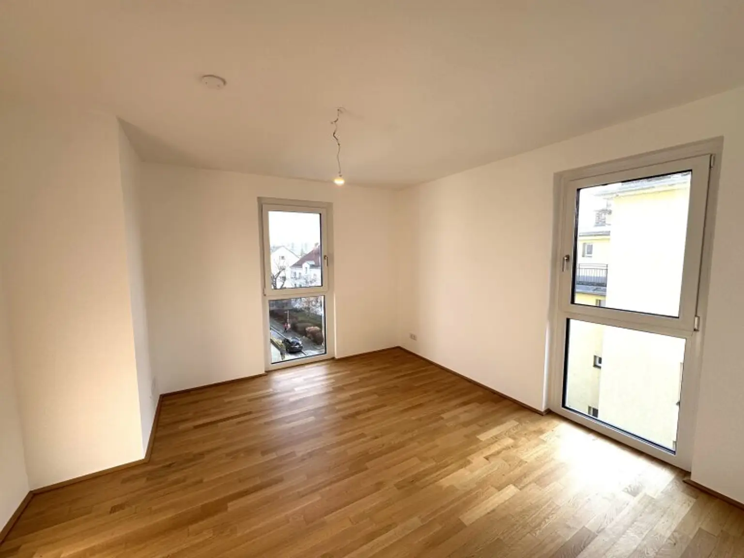 WOHNEN UND GENIESSEN IM SÜDWESTEN VON WIEN! PERFEKTE INFRASTRUKTUR – NÄHE SCHÖNBRUNN!