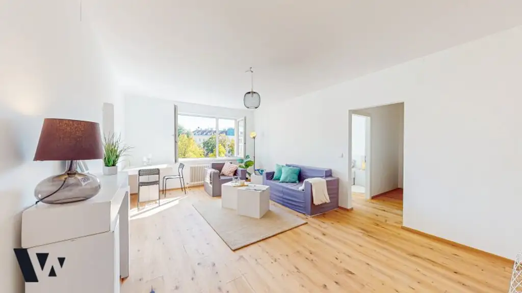 PARKBLICK AM HUNDSTURM | NEU RENOVIERTE 3-ZIMMERWOHNUNG MIT PARKPLATZ