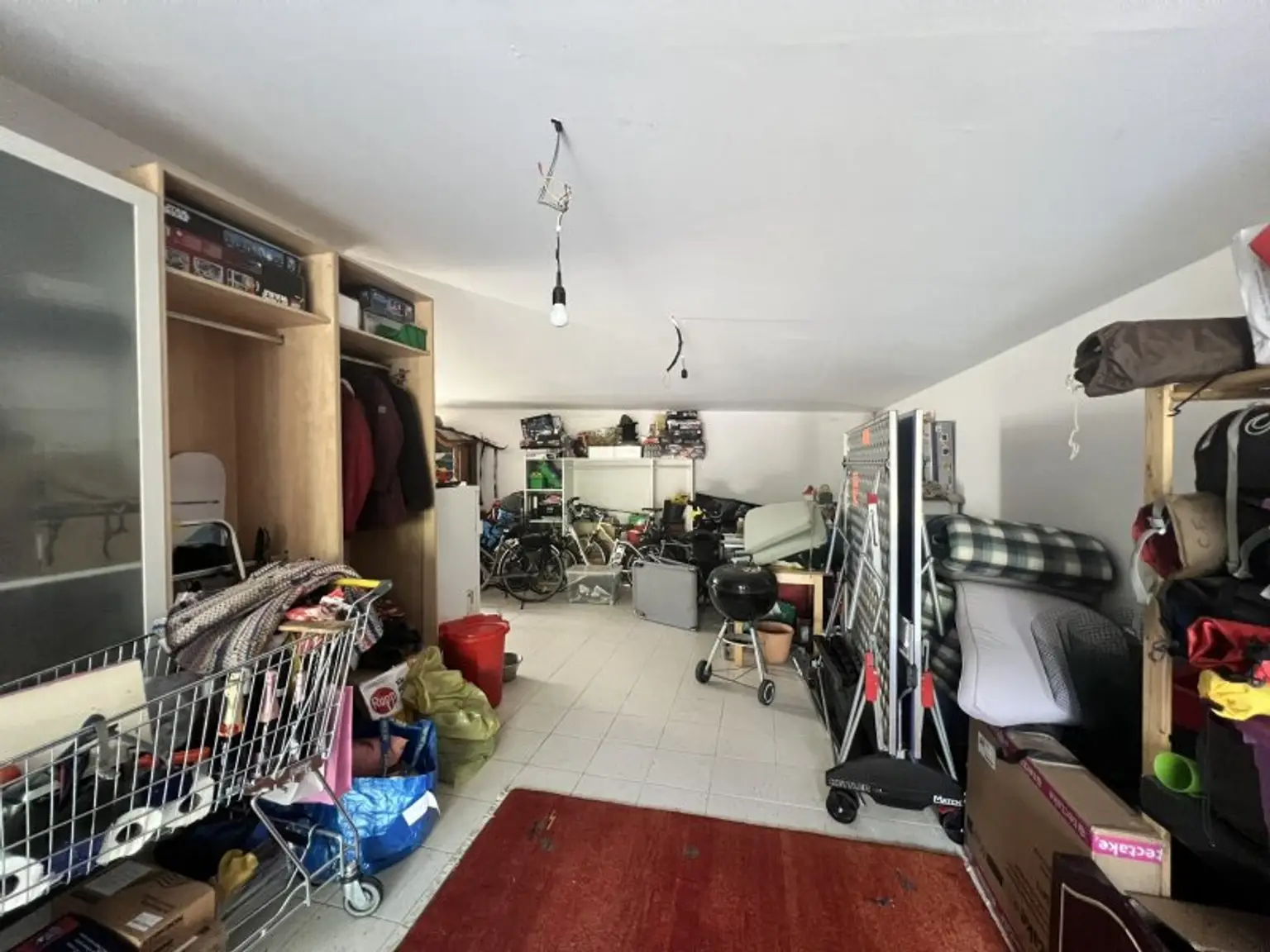 Moderne, zentrumsnahe Familienvilla mit großem Garten in gefragter Grünruhelage (!)