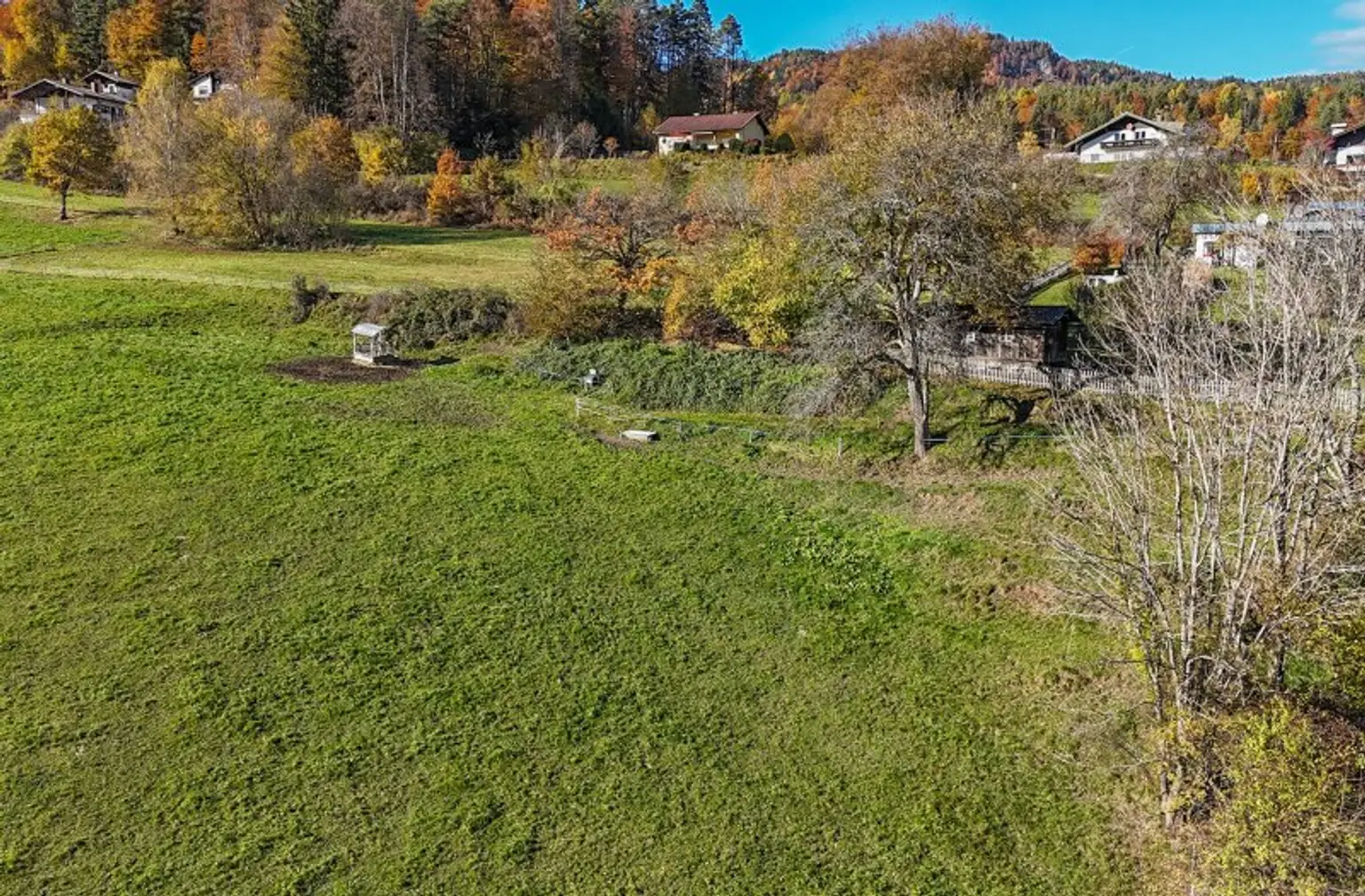 Traumgrundstück für Individualisten in sonnenverwöhnter Lage