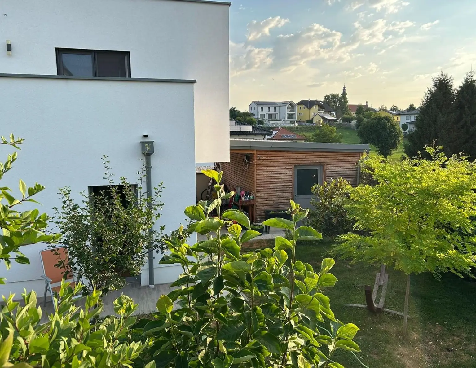 Einziehen & Wohlfühlen - modernes Wohnhaus mit Stil & Raum