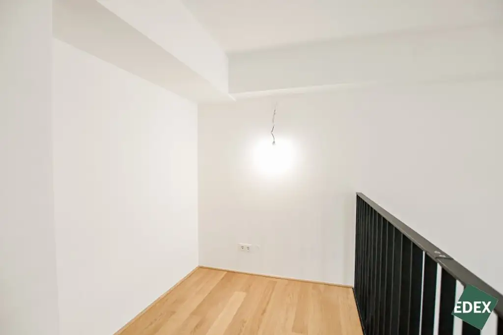 Erstbezug: Moderne Wohnung mit Galerie, Balkon und offener Raumgestaltung