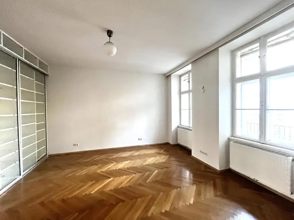 Altbau Wohnung mit Flair