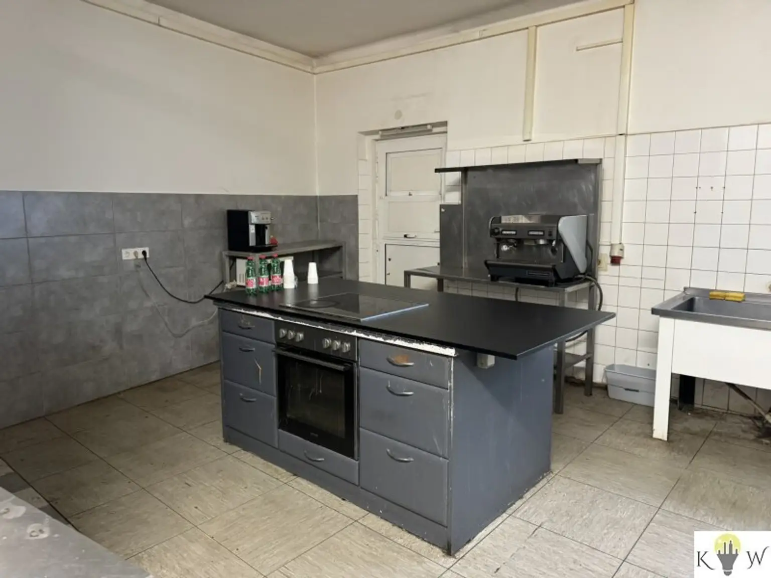 Großzügige Liegenschaft mit vielseitigem Entwicklungspotential in zentraler Lage von Andau