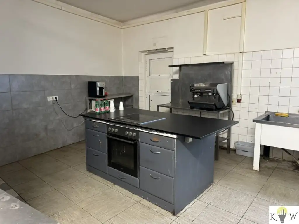 Großzügige Liegenschaft mit vielseitigem Entwicklungspotential in zentraler Lage von Andau