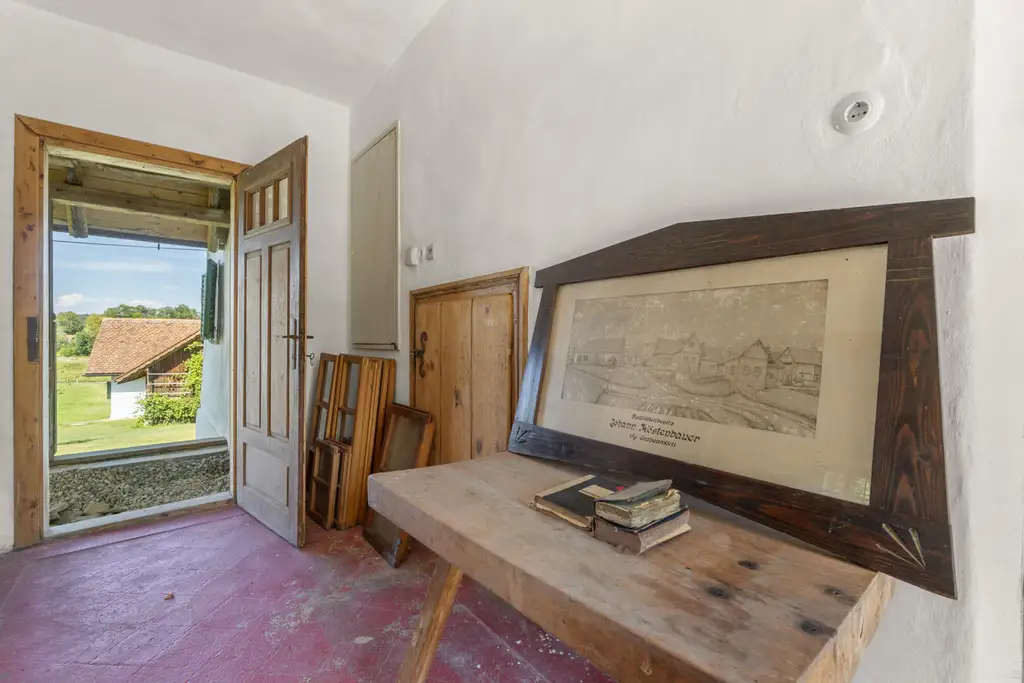 Weststeiermark - Historisches Juwel - Dreikanthof aus dem 18. Jahrhundert mit Potential | Western Styria – Historical jewel – 18th-century three-sided farmstead with potential