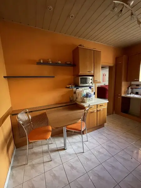 Wohnung/Häuschen mit viel Potenzial inkl. Schuppen und Dachboden