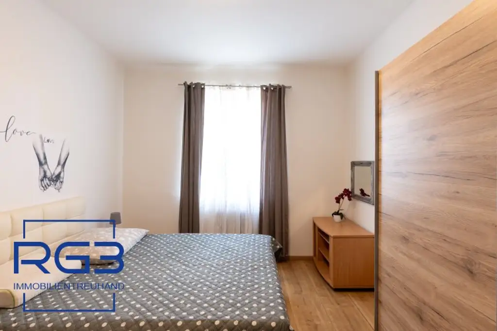 Charmante Kleinwohnung,  ideal für Singles & Paare!