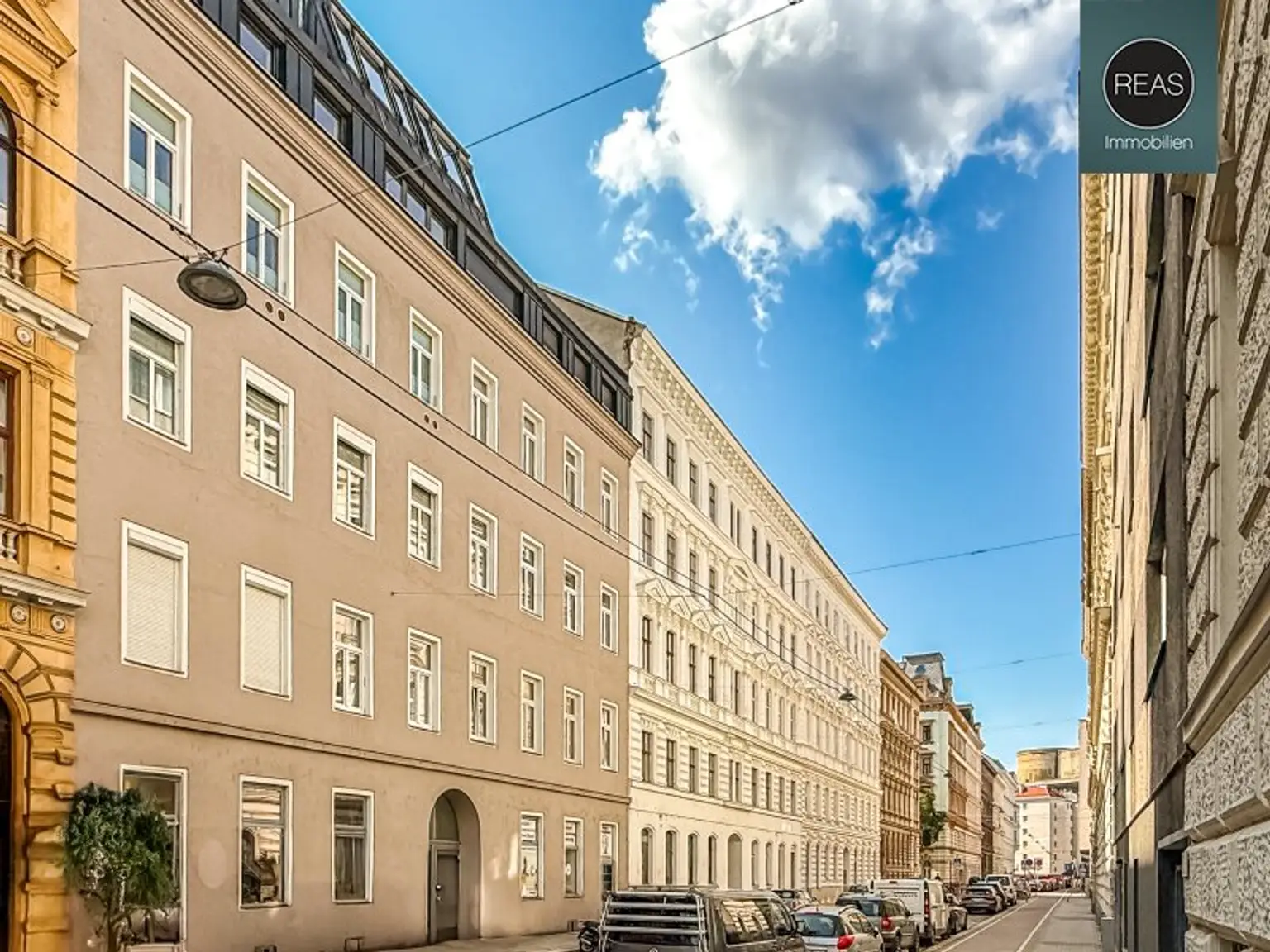 Provisionsfrei: Hochwertig ausgestattetes Apartment mit Balkon in Toplage nahe U3 Rochusgasse!