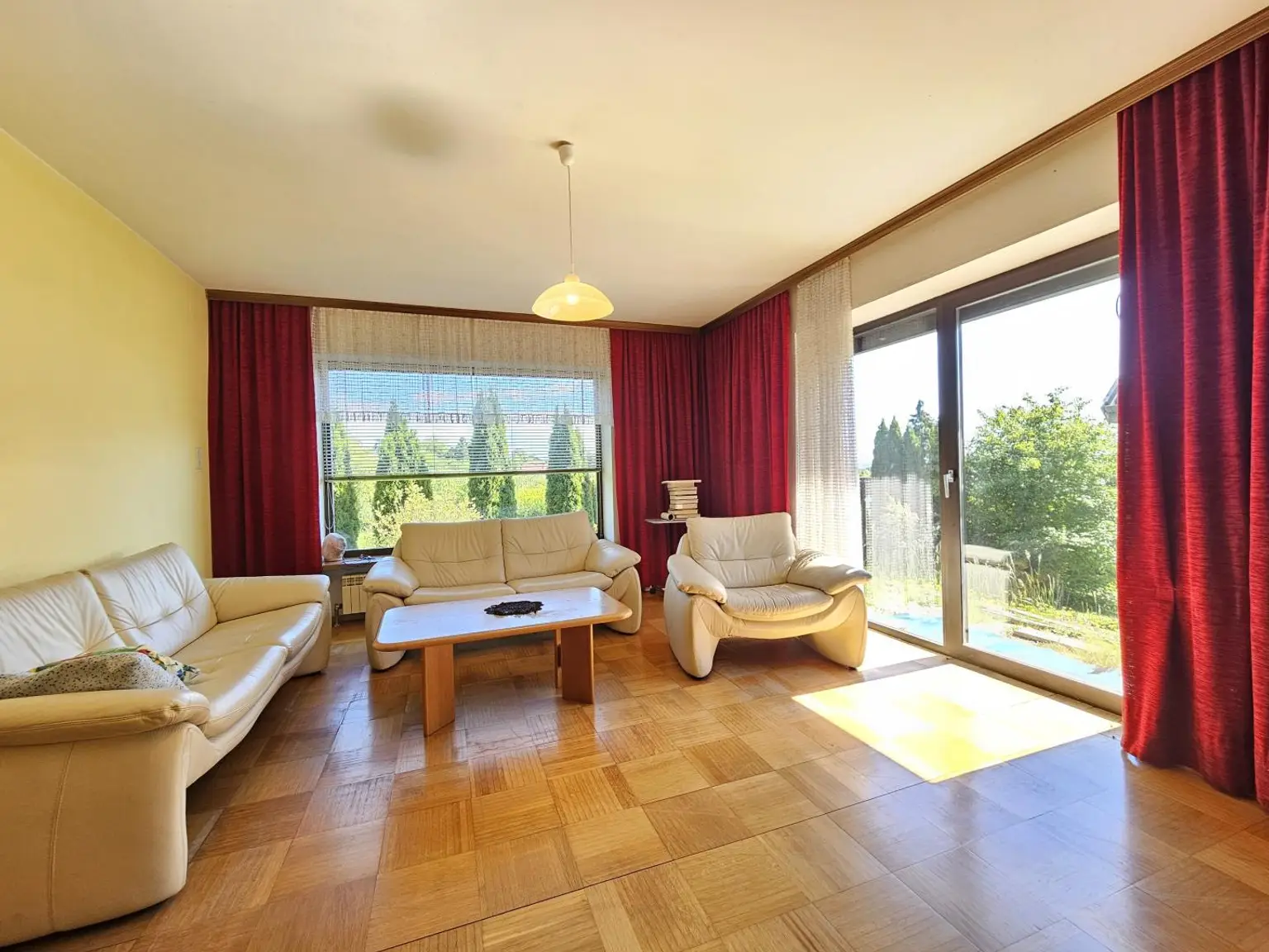 Wohnzimmer EG