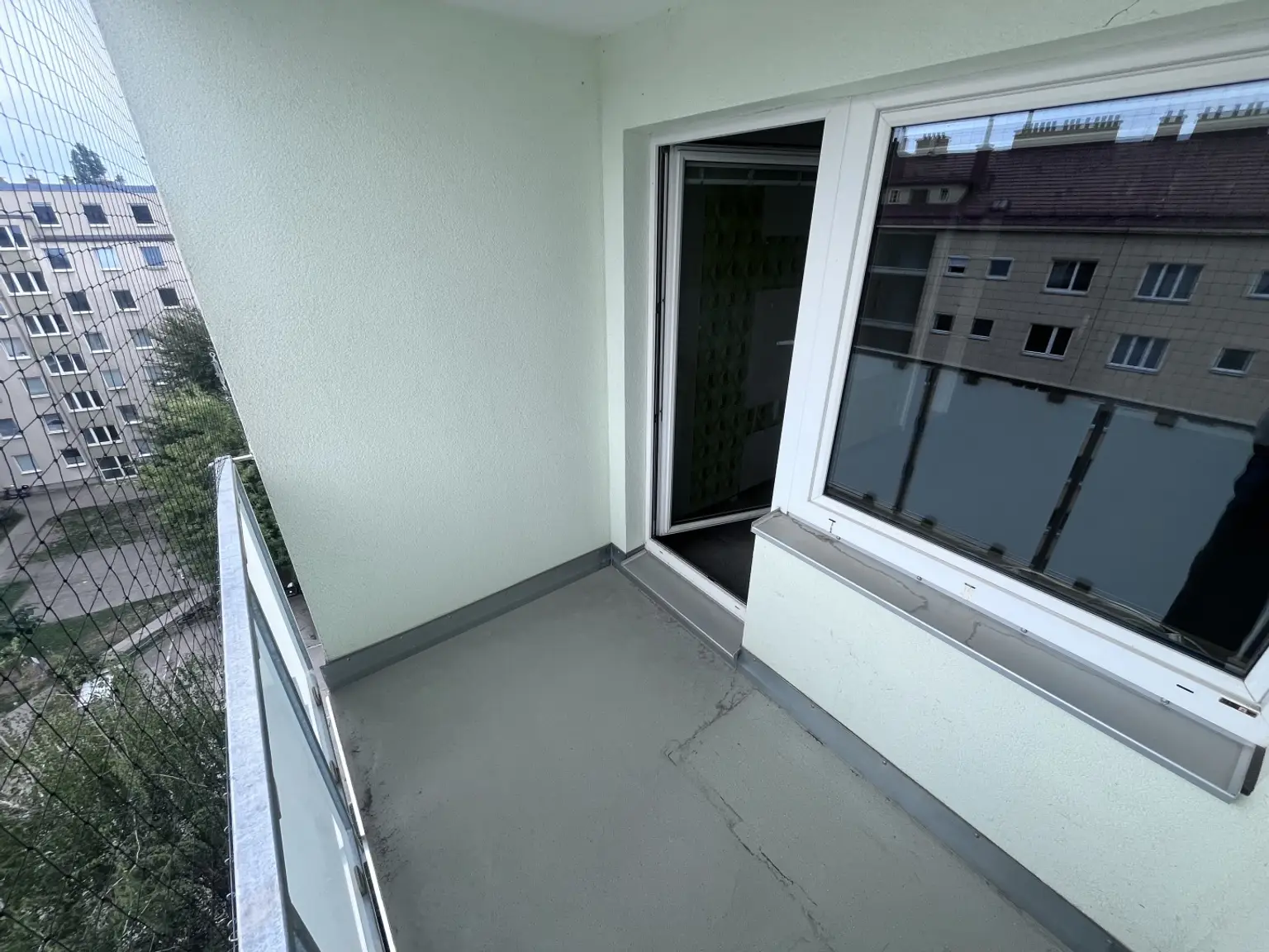 Loggia 4