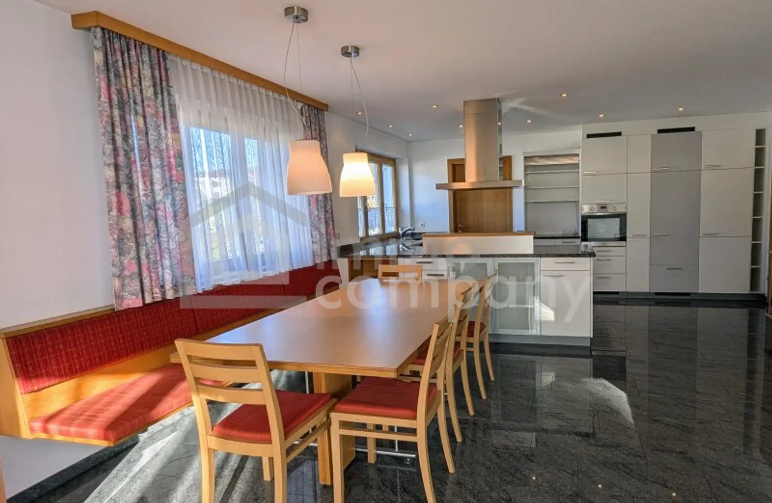 Traumhaftes Einfamilienhaus in Göfis mit Blick in die Berge - Perfekt für Familien