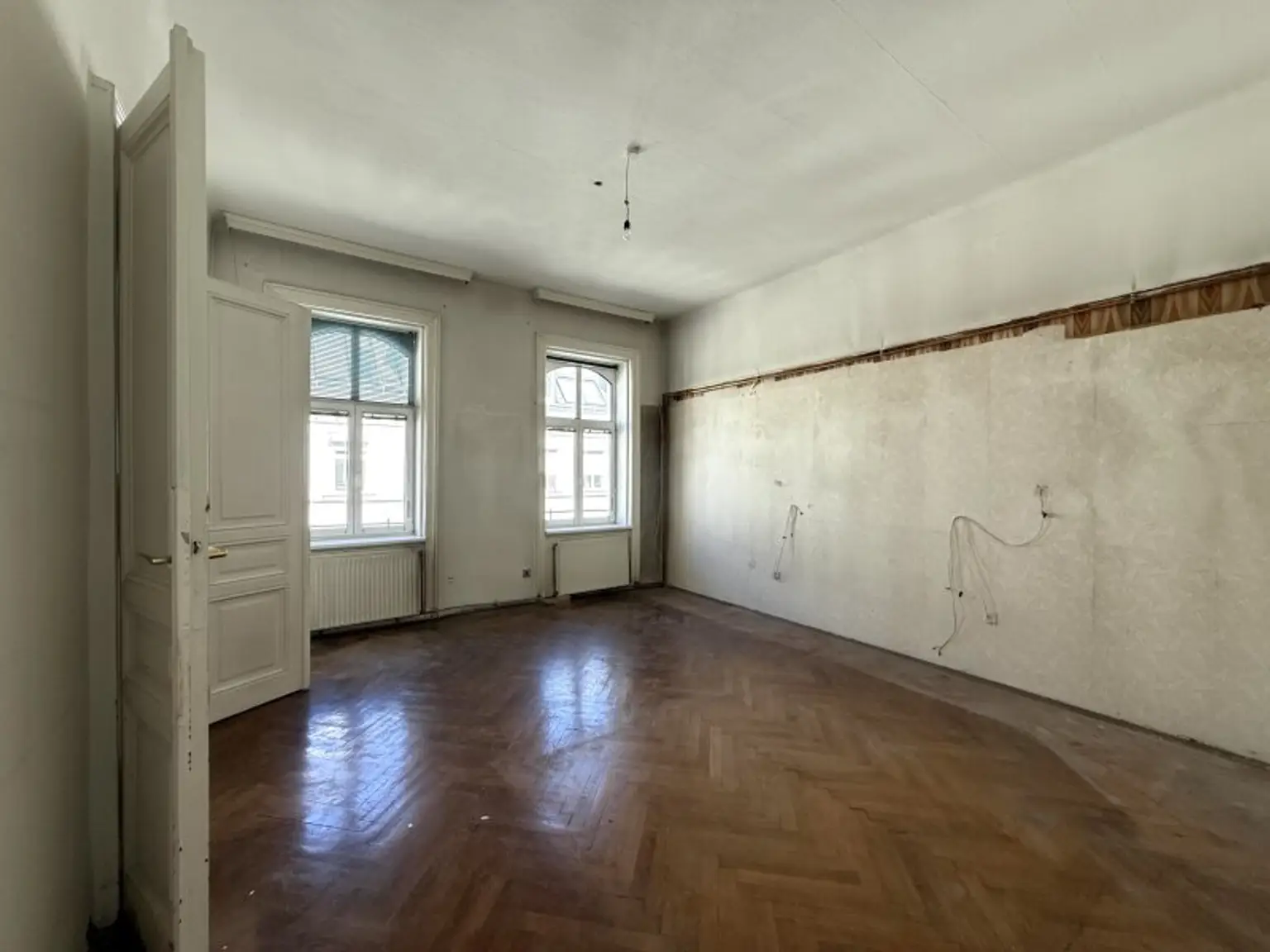 AltbauWohnung ist absoluter Bestlage - Erstbezug