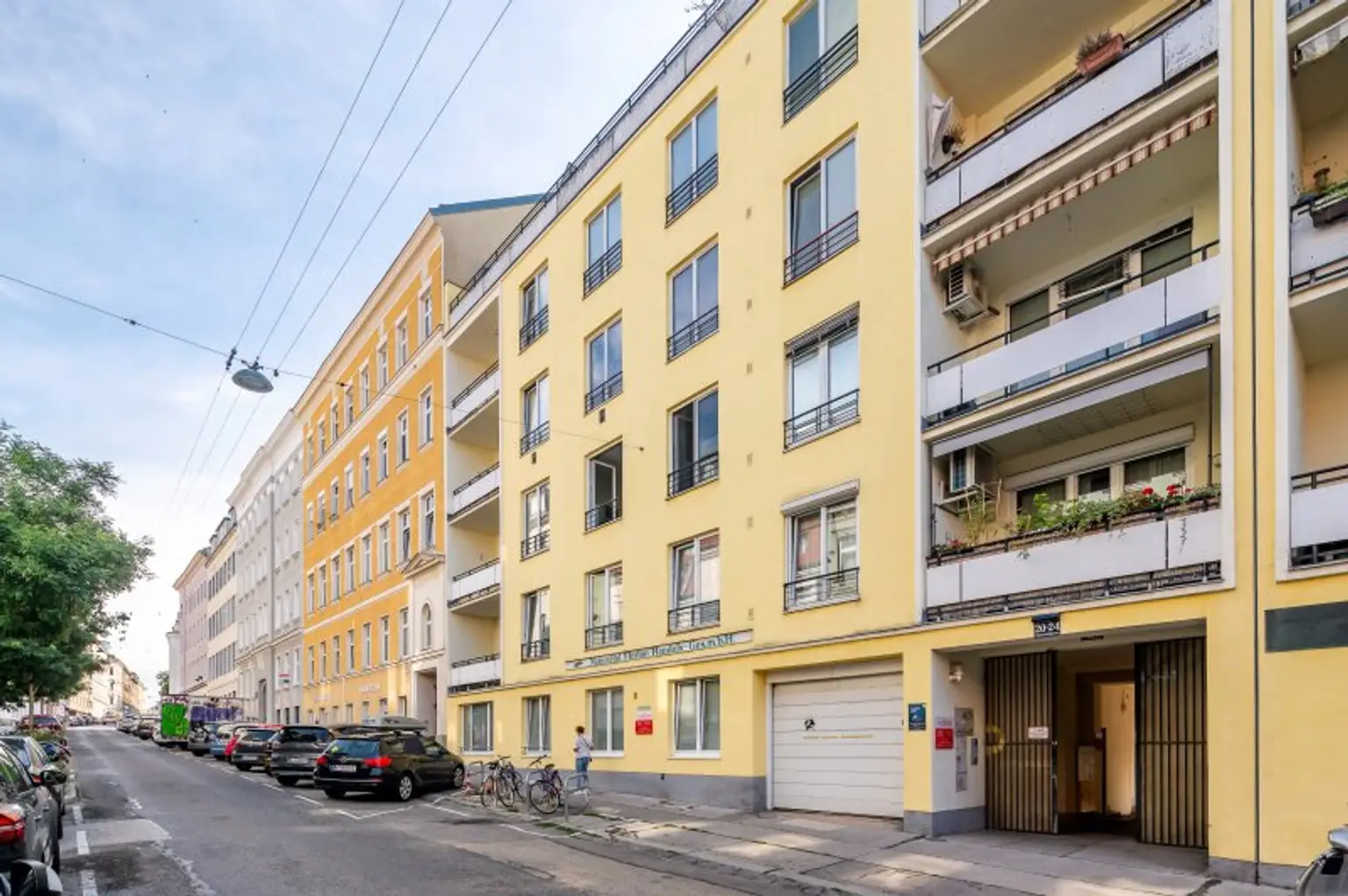 +++ NEU +++ helle 3-ZIMMER TRAUMWOHNUNG MIT 2 TERRASSEN, optimale Aufteilung, letzter Stock, Küche separat. Tolle Lage! ++++