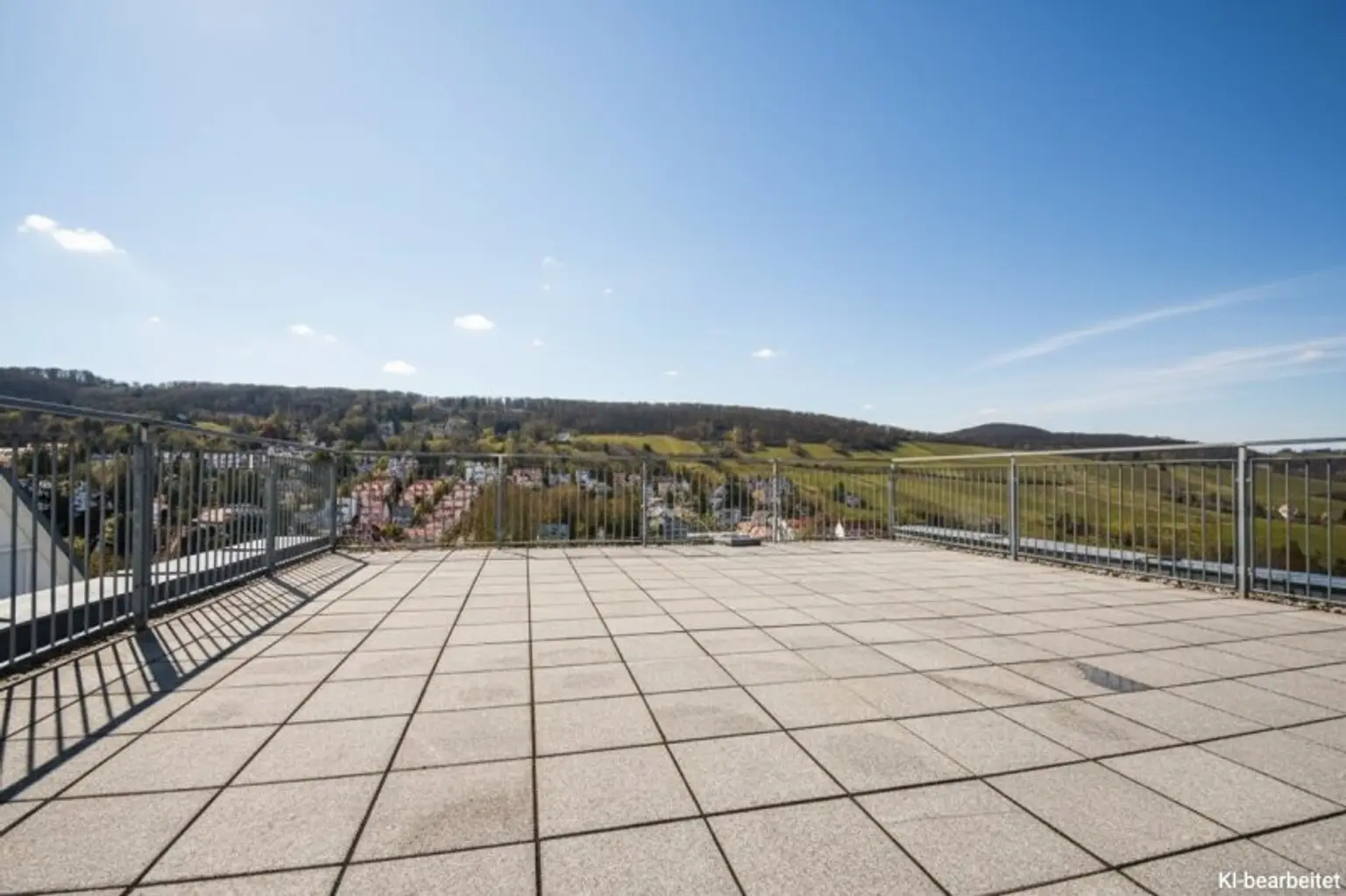 Exklusive Villa mit Pool in Döbling – Wohnen mit Panoramablick