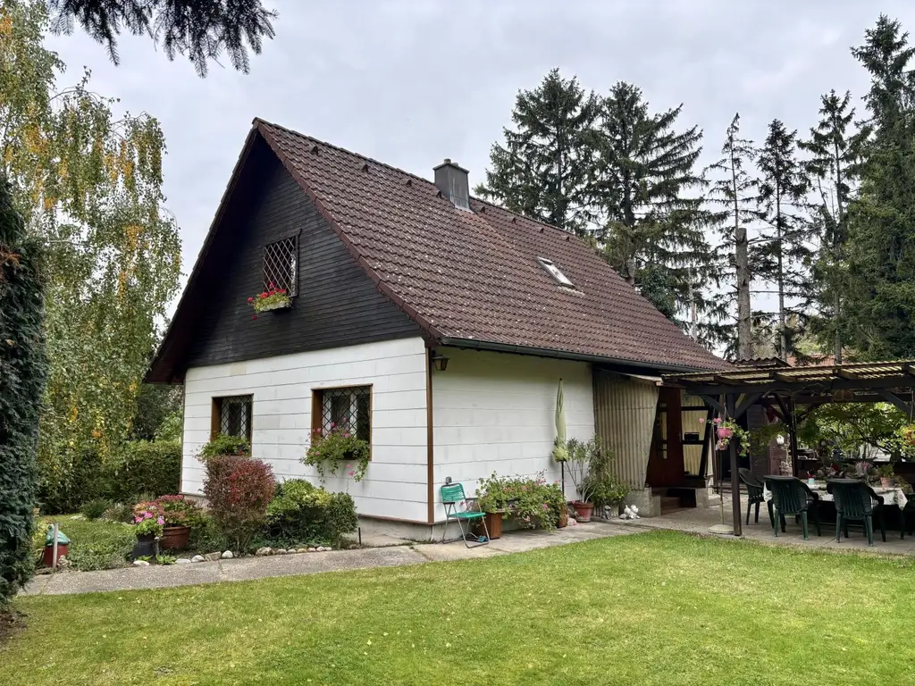 ''EFH auf Pachtgrund - nahe Alte Donau - ganzjährig bewohnbar''