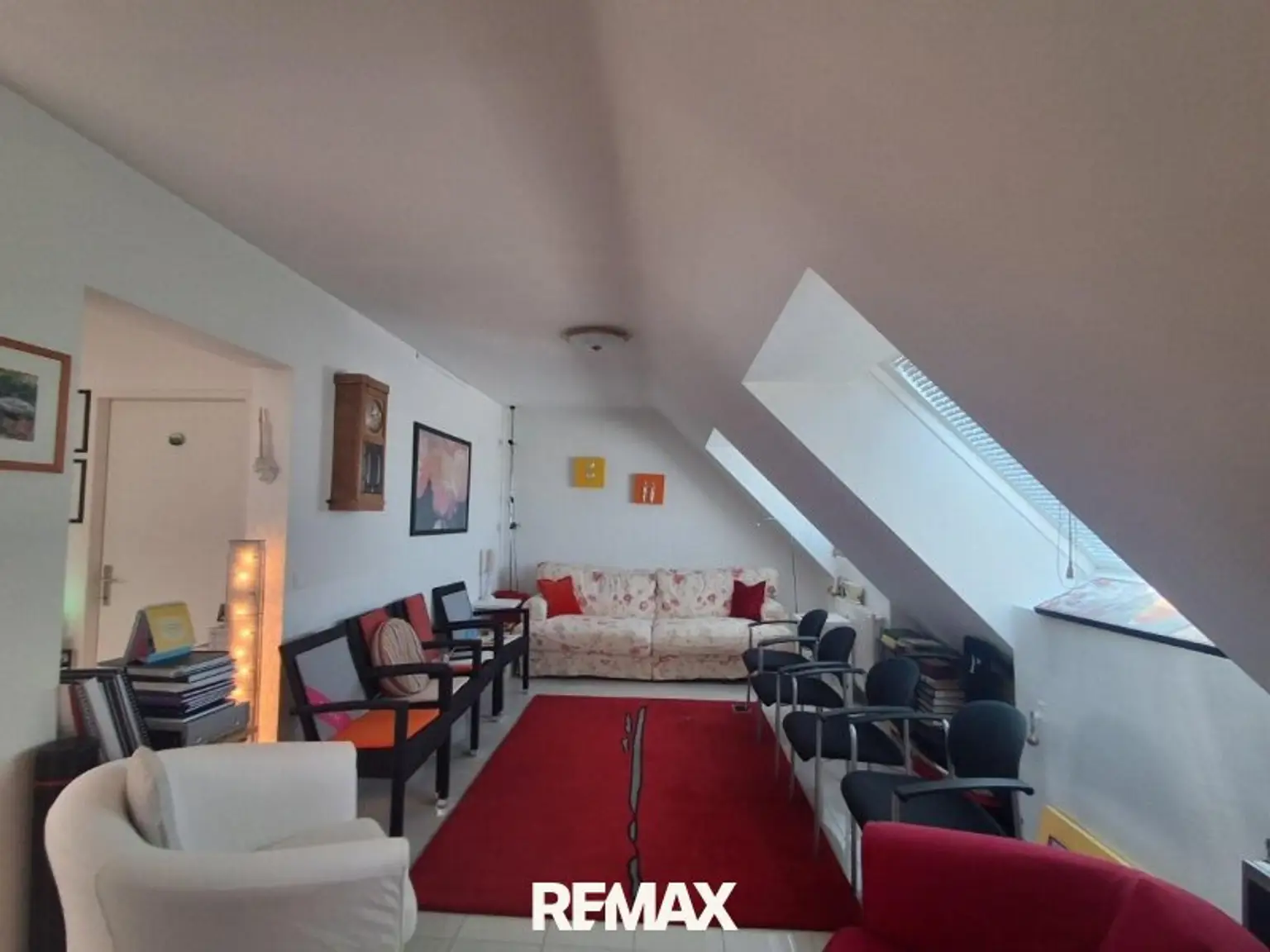 1 Wohnzimmer DG 1220