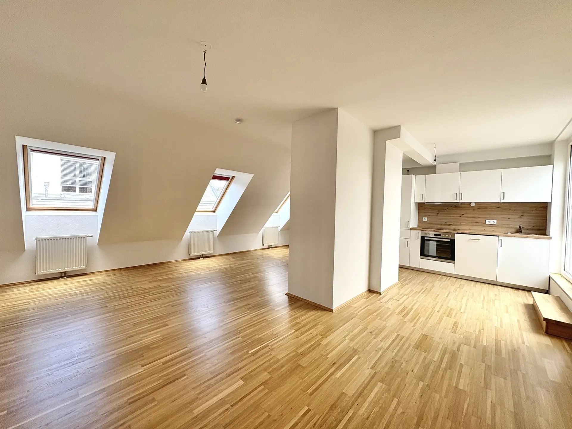 20250327_111340264_iOS