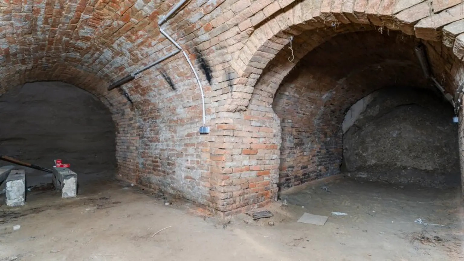 Keller im Stadtzentrum von Gänserndorf