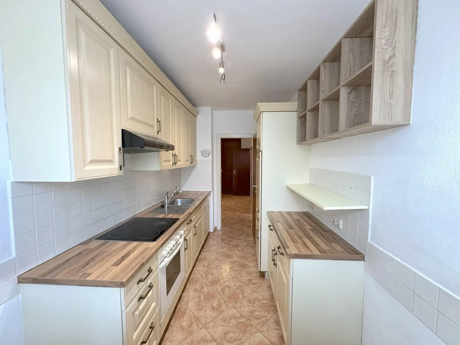 "Familienhit oder Investment: 3-Zimmer Wohnung mit Loggia"