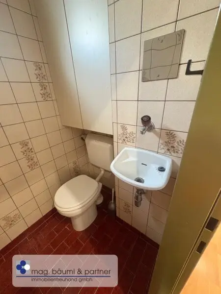 Familienwohnung am Wienerberg, 5 Zimmer mit Balkon und Gartennutzung