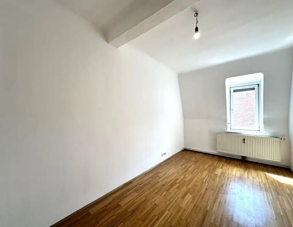 PROVISIONSFREI - WG geeignet - Lichtdurchflutete 3-Zimmer Wohnung in ruhiger, zentraler Lage neben dem Augarten Graz