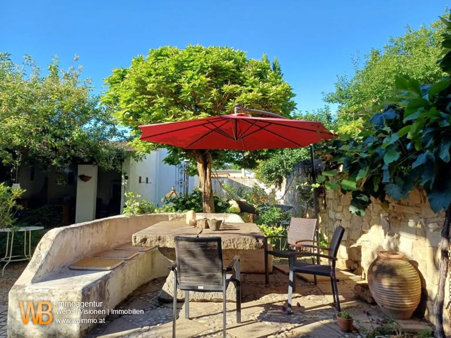 190m² WFL mit 2 Wohneinheiten + 300m² Garten + 90m² Stadl + 115m² Lagerräume
