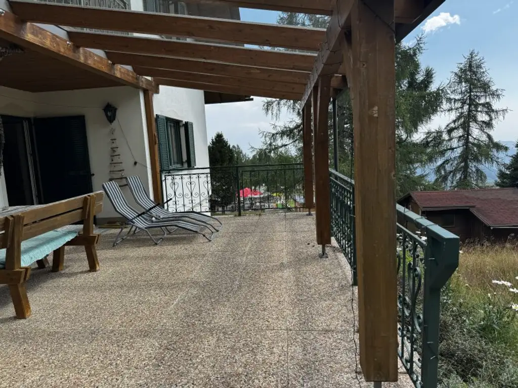 TRAUMLAGE ! FAMILIEN-FERIENWOHNUNG  !! Zweitwohnsitz!!  Apartments direkt an der Skipiste – Hochrindl
