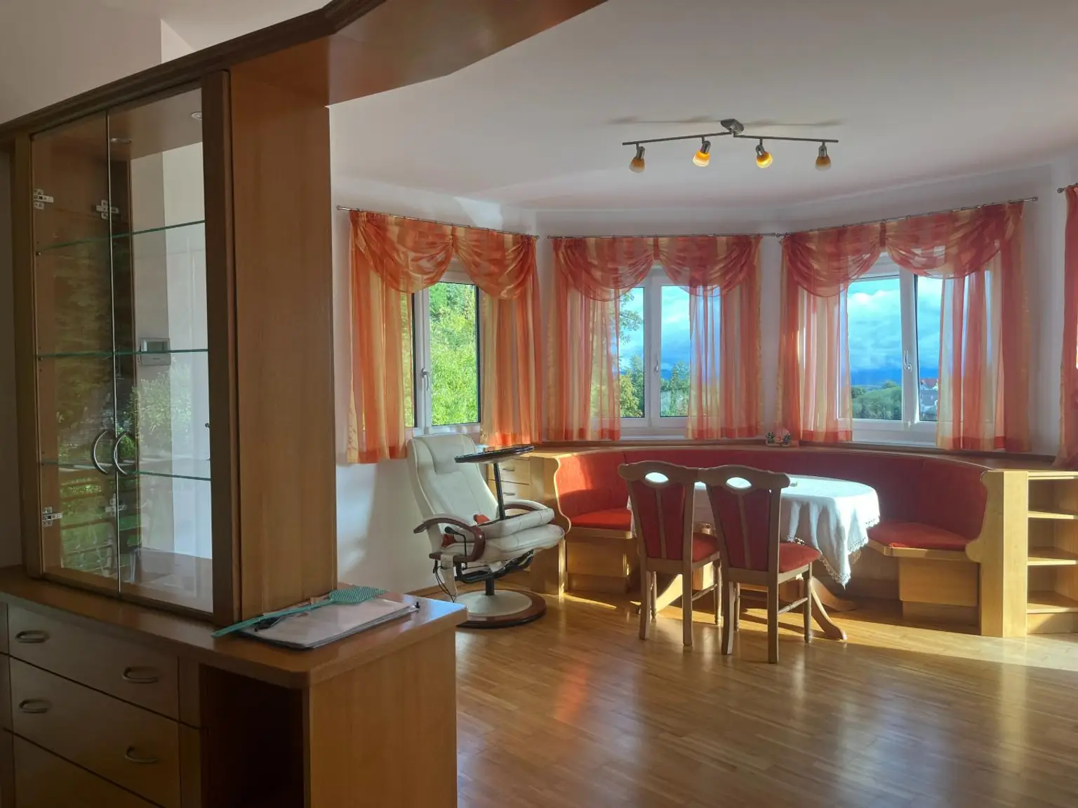 Gepflegter Bungalow mit Traumaussicht