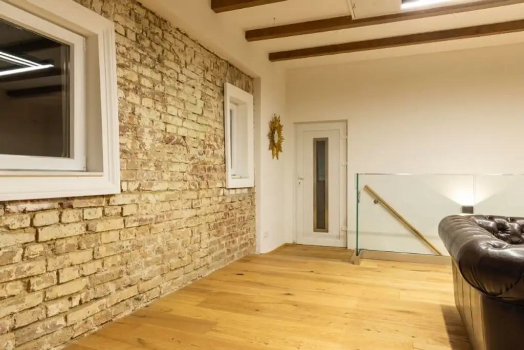 Exklusive Landhausvilla in Engelmannsbrunn – Luxus, Ruhe & Privatsphäre im Herzen des Wagrams