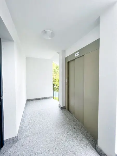 112 m2 Dachgeschosswohnung mit 11 m2 Balkon in Untermauerbach in absoluter Grünruhelage!
