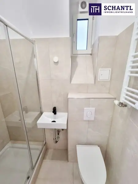 Altbauflair clever geplant - 3 Zimmer in kompakter Größe! Entzückende Altbauwohnung + Traumhaft schönes Haus + Perfekte Infrastrukur und Anbindung + Neue Einbauküche! Jetzt zugreifen!