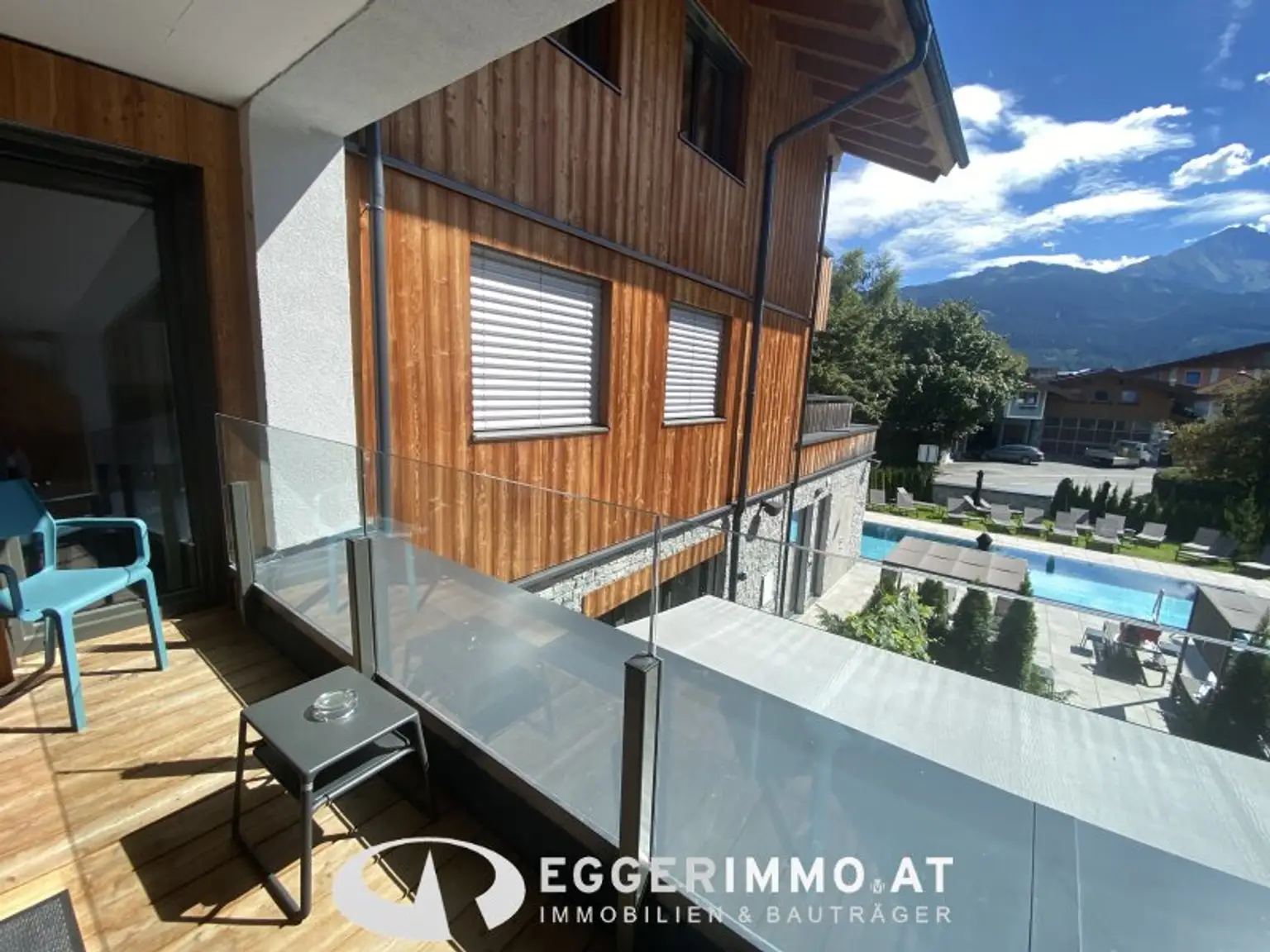 ELEMENTS RESORT Zell am See: Luxurious flat for sale in prime location - investment and holiday enjoyment in ONE