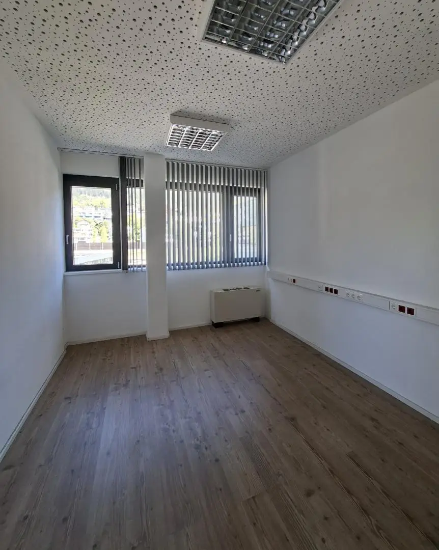 Büro Beispielbild