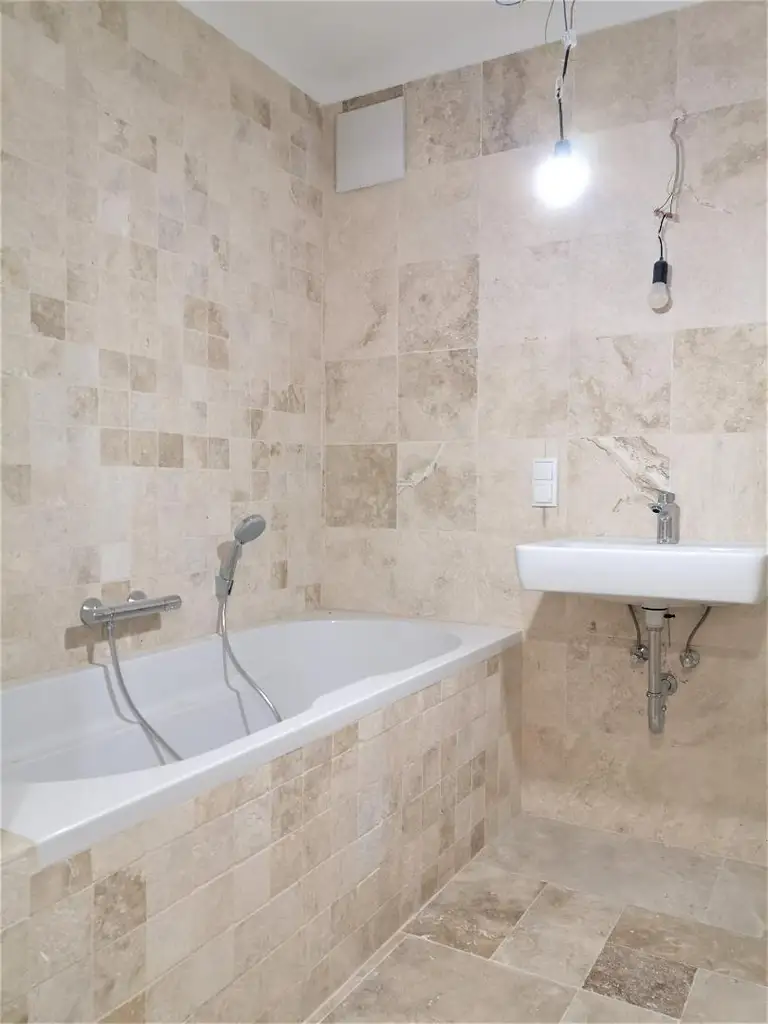 Barrierefreie, sehr sonnige Gartenwohnung mit 4 Zimmer - In bester und sehr beliebter Wohngegend im grünen Ober St. Veit.