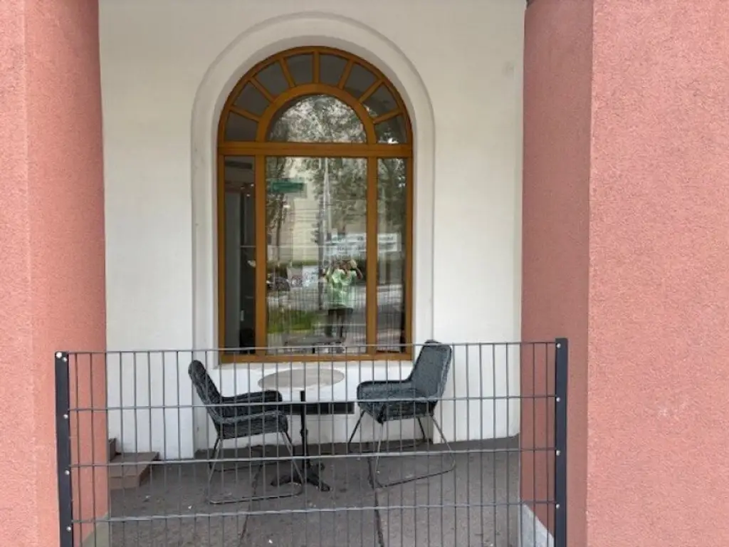 Cafe'-Bäckerei abzugeben !