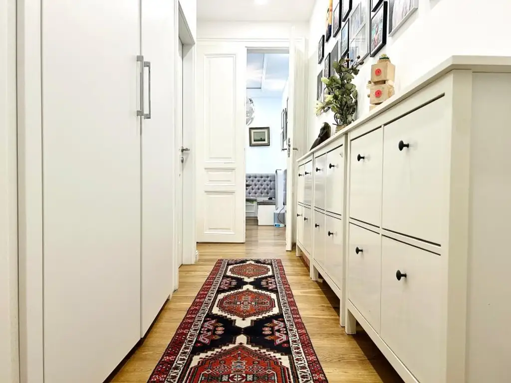 Designerwohnung mit 4 Zimmern und separater Küche – exklusive Altbau-Residenz mit Wiener Charme