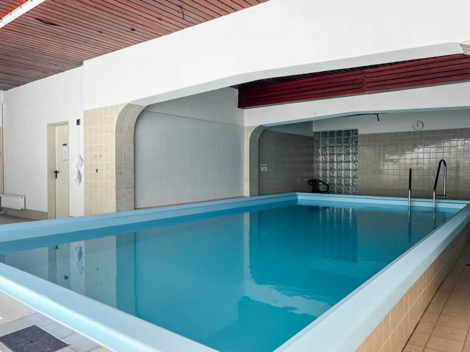 Sonnige 3-Zimmer mit Loggia, Schwimmhalle und Sauna in Purkersdorfer Zentrumslage