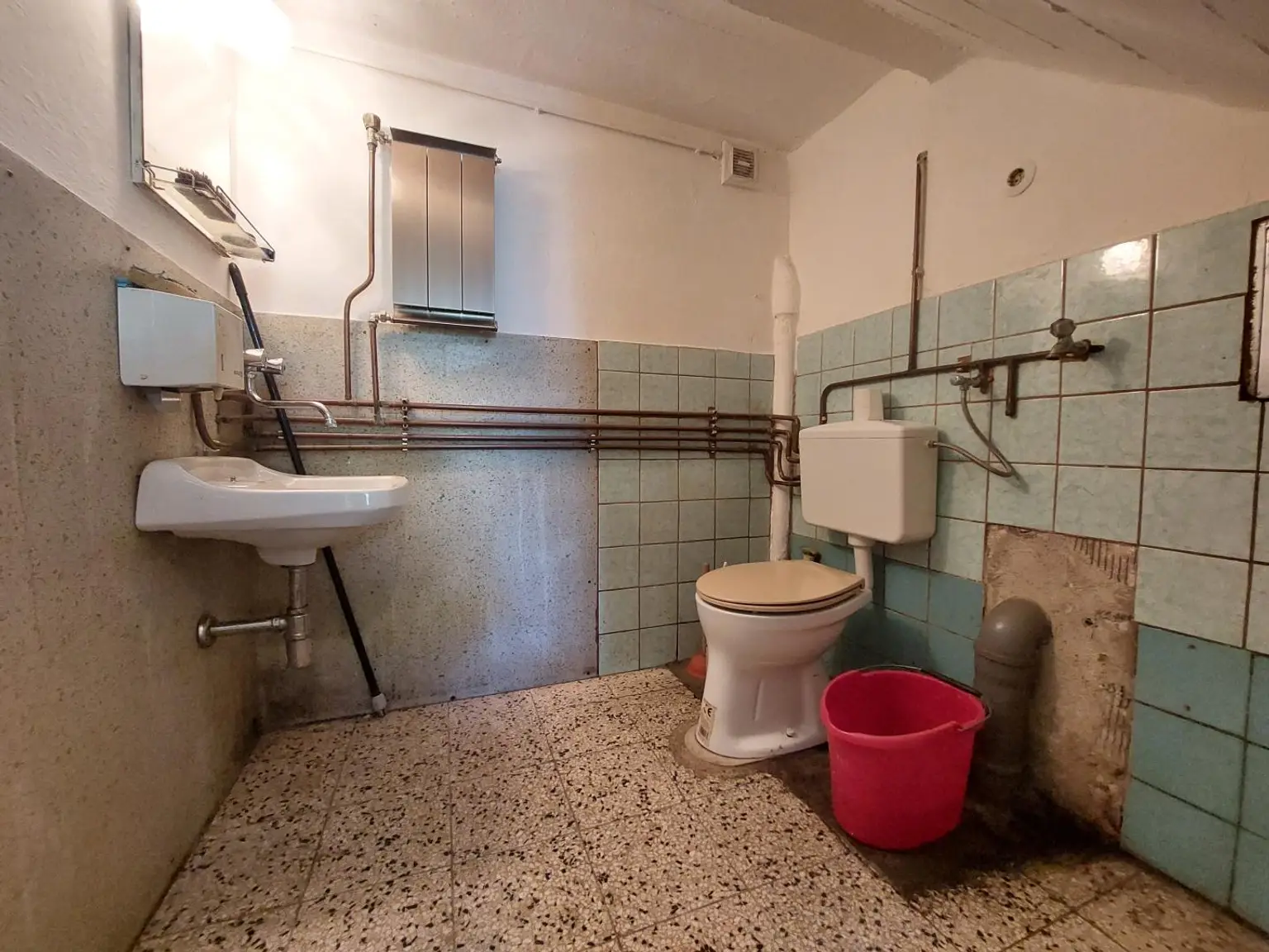 zweite Toilette