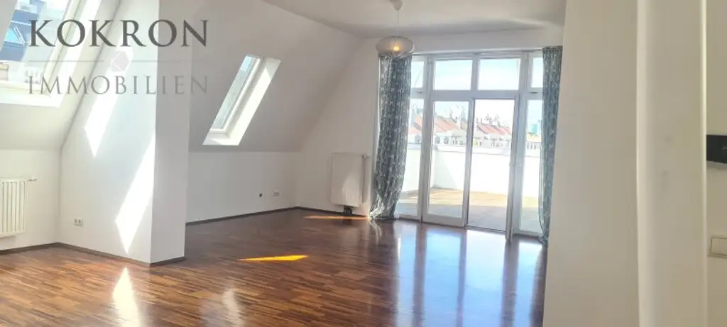Historischer Charme trifft großzügige Familienwohnung mit Terrasse in Bestlage - Nähe Arenbergpark