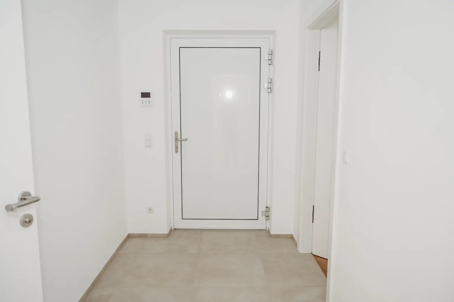 Moderne 2-Zimmer-Wohnung mit Balkon – Wohnen an der Alten Donau