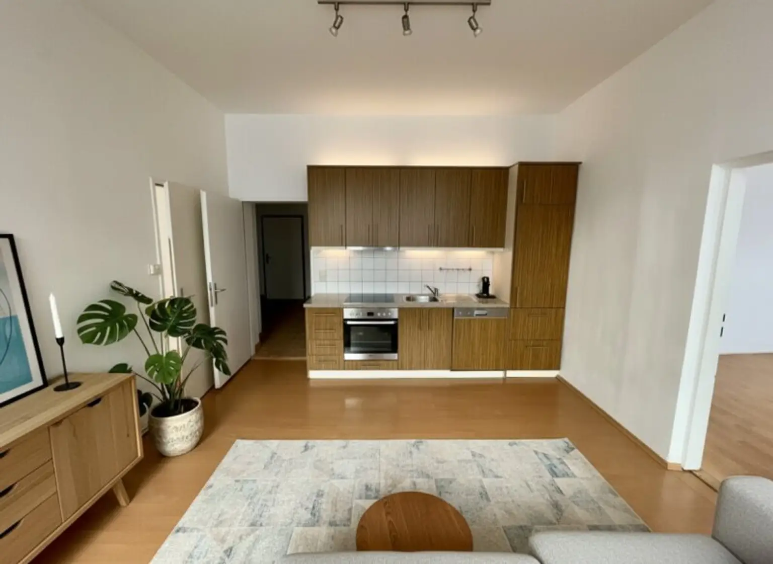 Renovierungsbedürftige Wohnung in Top-Lage des 12. Bezirks – Ideal für Individualisten!